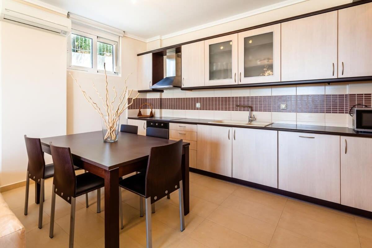 Willa Aigli Fully Equipped Getaway - Seaview Lux Retreat Kalamata Zewnętrze zdjęcie