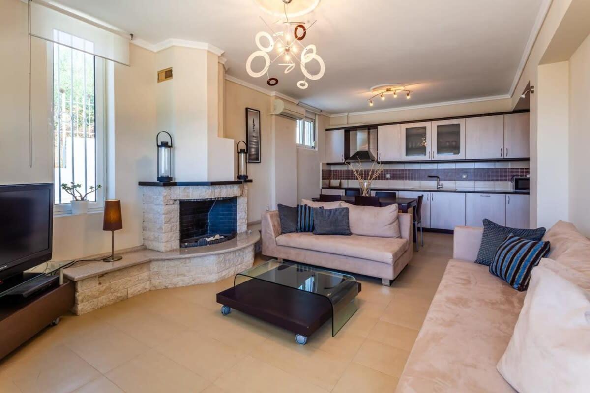 Willa Aigli Fully Equipped Getaway - Seaview Lux Retreat Kalamata Zewnętrze zdjęcie