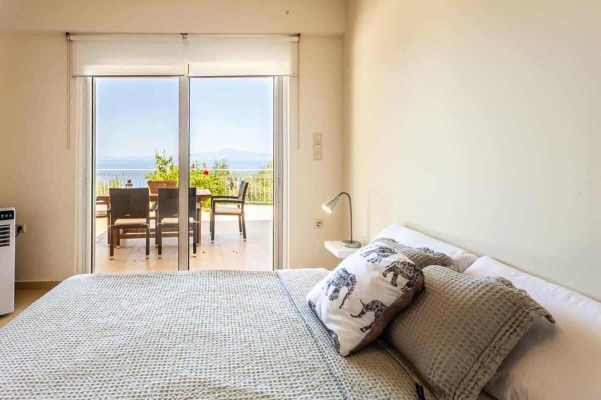 Willa Aigli Fully Equipped Getaway - Seaview Lux Retreat Kalamata Zewnętrze zdjęcie